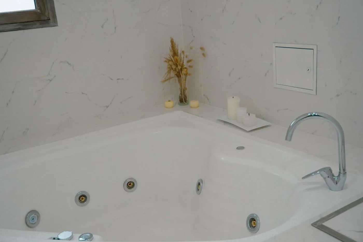 Suite con bañera de hidromasaje House Park Boutique Santa Fe