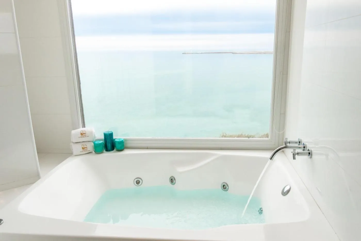 Suite con Hidromasaje y vistas al mar Hotel Las Rocas Mar del Plata